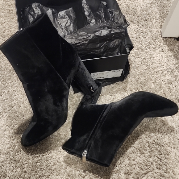 Yves Saint Laurent Black Velvet Ankle Boots - Picture 4 of 14